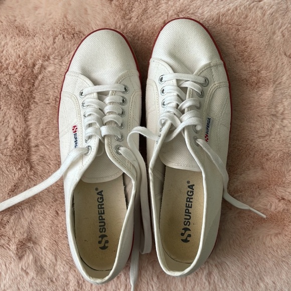 Superga Platform Sneaker - Picture 2 of 4
